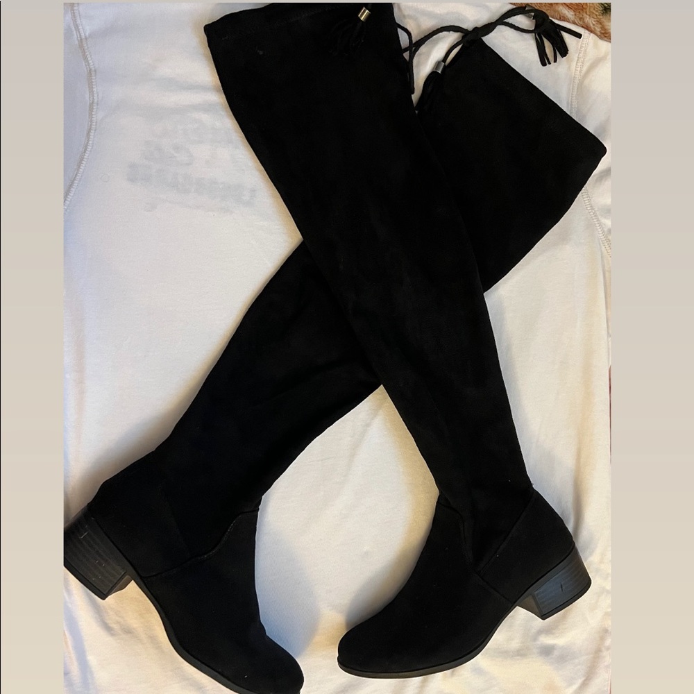 High knee boots
